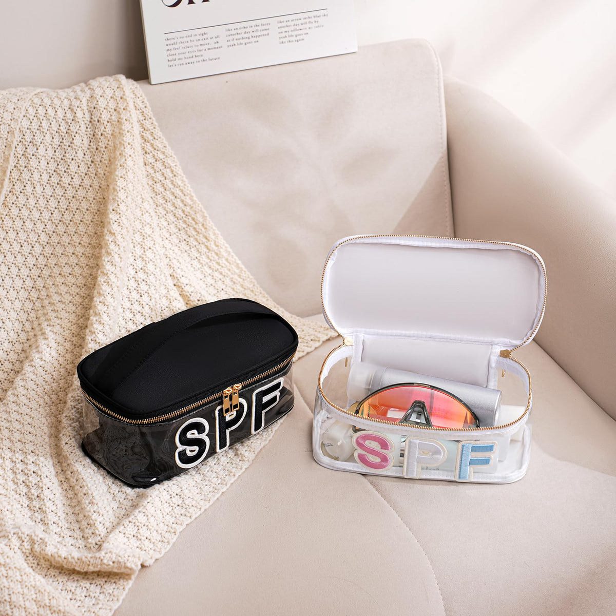 RSRSLEII sturdy carrying handles for easy on-the-go packing