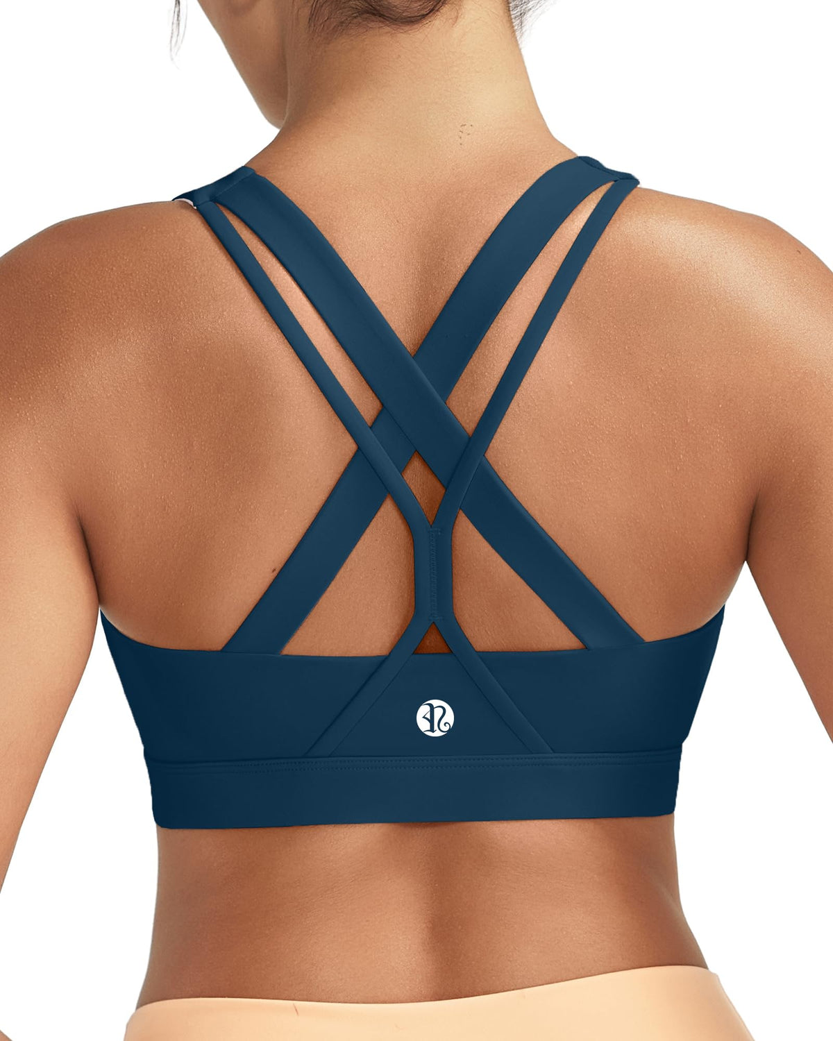 RUNNING GIRL fast-drying material keeps you comfortable after workouts.