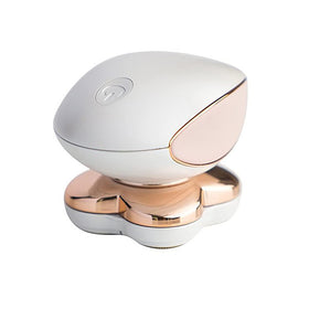 Ruiqas electric razor with four floating heads for gentle, comprehensive hair removal.