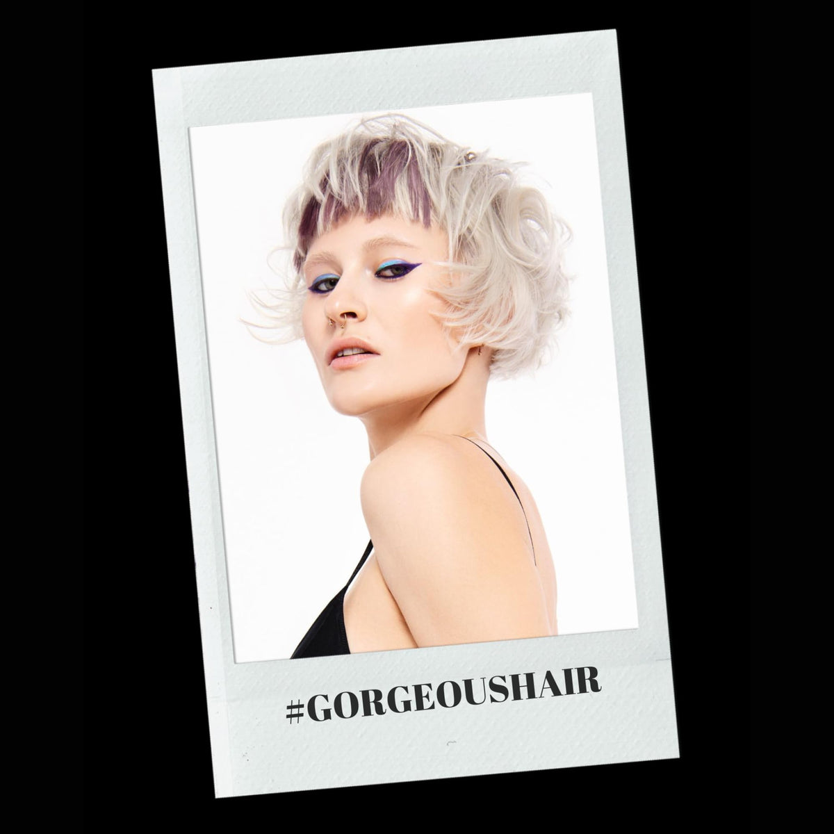 RUSK Deepshine Platinum Conditioner color-protection close-up emphasizes violet neutralization.