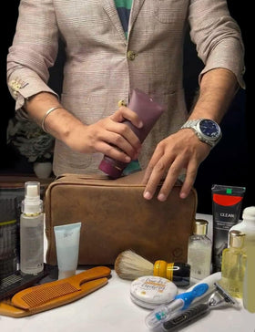 RUSTIC TOWN leak-proof lining protects toiletries and keeps luggage clean.