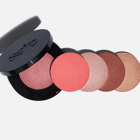 Saie Glow Sculpt micropearl detail illustrating radiant, lift-enhancing glow without glitter.