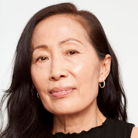 Saie Glowy Super Skin Tint texture close-up highlights weightless coverage
