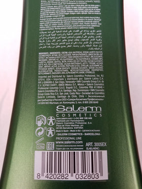 SALERM Biokera Natura Fortifying Shampoo lather on scalp supports healthier-looking hair