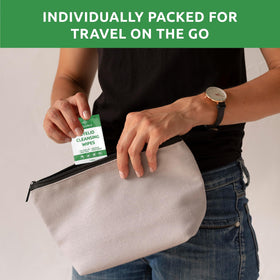 SaluVera Eyelid Wipes clean eyelids and lashes for a refreshed look.