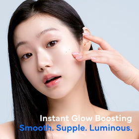 SAM'U Cream Mist milky texture delivering gentle, quick-absorbing moisture.