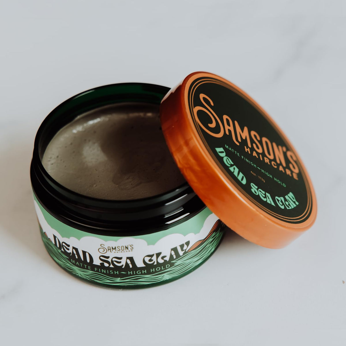 SAMSON'S HAIRCARE High hold with ultra-matte finish on styled hair.