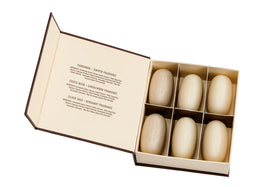 Exotic Musk and Sandalwood bar reveals rich lather and softness.