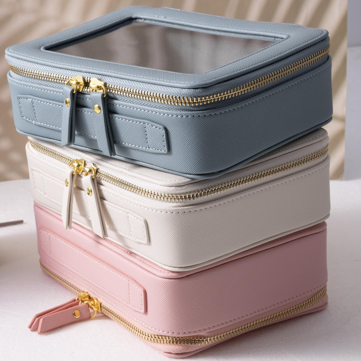 SANHECUN durable golden zipper smooth to open and close