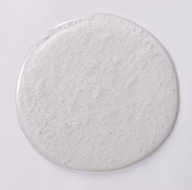 Sanitas Beta Glucan reinforces skin defenses for calmer skin.