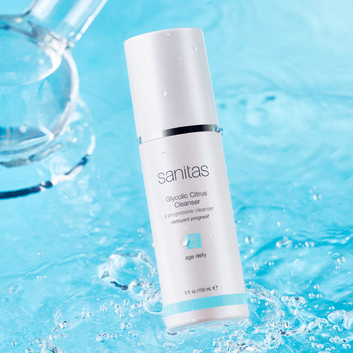 Sanitas Glycolic Citrus Cleanser ingredients closeup highlighting hydration and exfoliation
