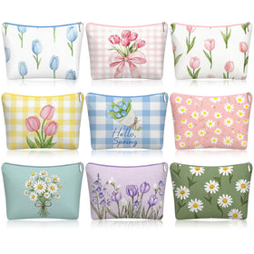 Sanwuta daisy design makeup bag keeps cosmetics organized on the go.
