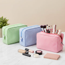 Sanwuta seersucker makeup bags travel-friendly compact design with zipper closure