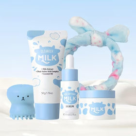 SANZHUAN Milk Skincare Set for Teens cream image showcases a hydrating formula for soft, comfortable skin.
