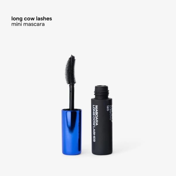 SARELLY mascara brush detail showing lash separation and lift