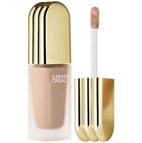 Sarah Creal Face Flex Concealer-Application demonstrates blendable coverage for a natural finish.