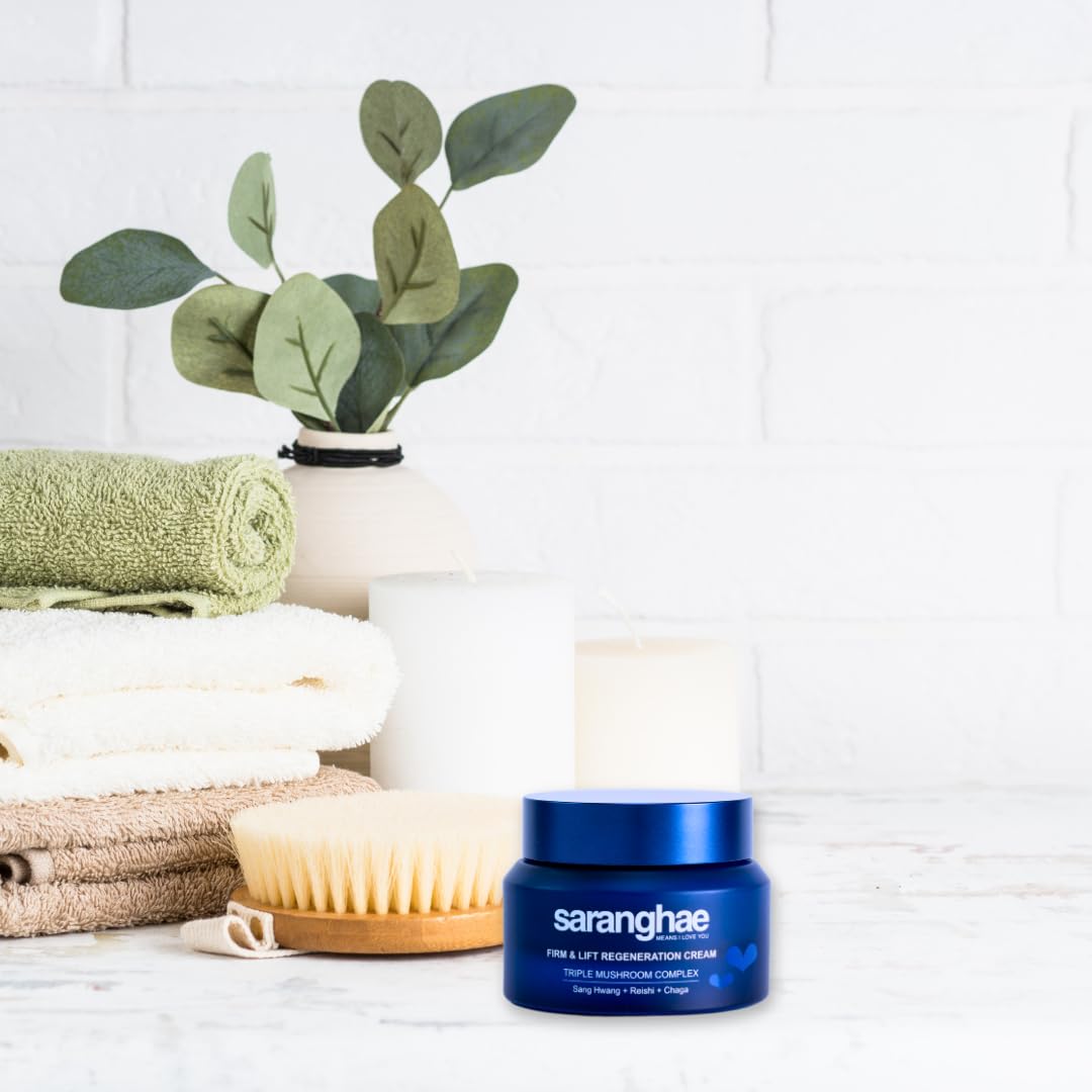 Saranghae Hydrating Moisturizer pump bottle enables easy, controlled dispensing in your morning routine.