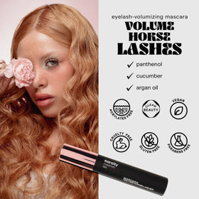 SARELLY formula with castor oil nourishing lashes during wear.