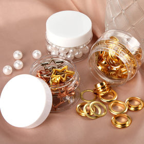 SATINIOR travel cosmetic storage jars ready for packing beauty items.