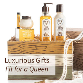 Savannah Bee Company bottle close-up emphasizes premium quality and skin-friendly formula.