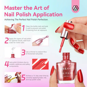 SAVILAND chrome nail polish on nails with shimmering effect.