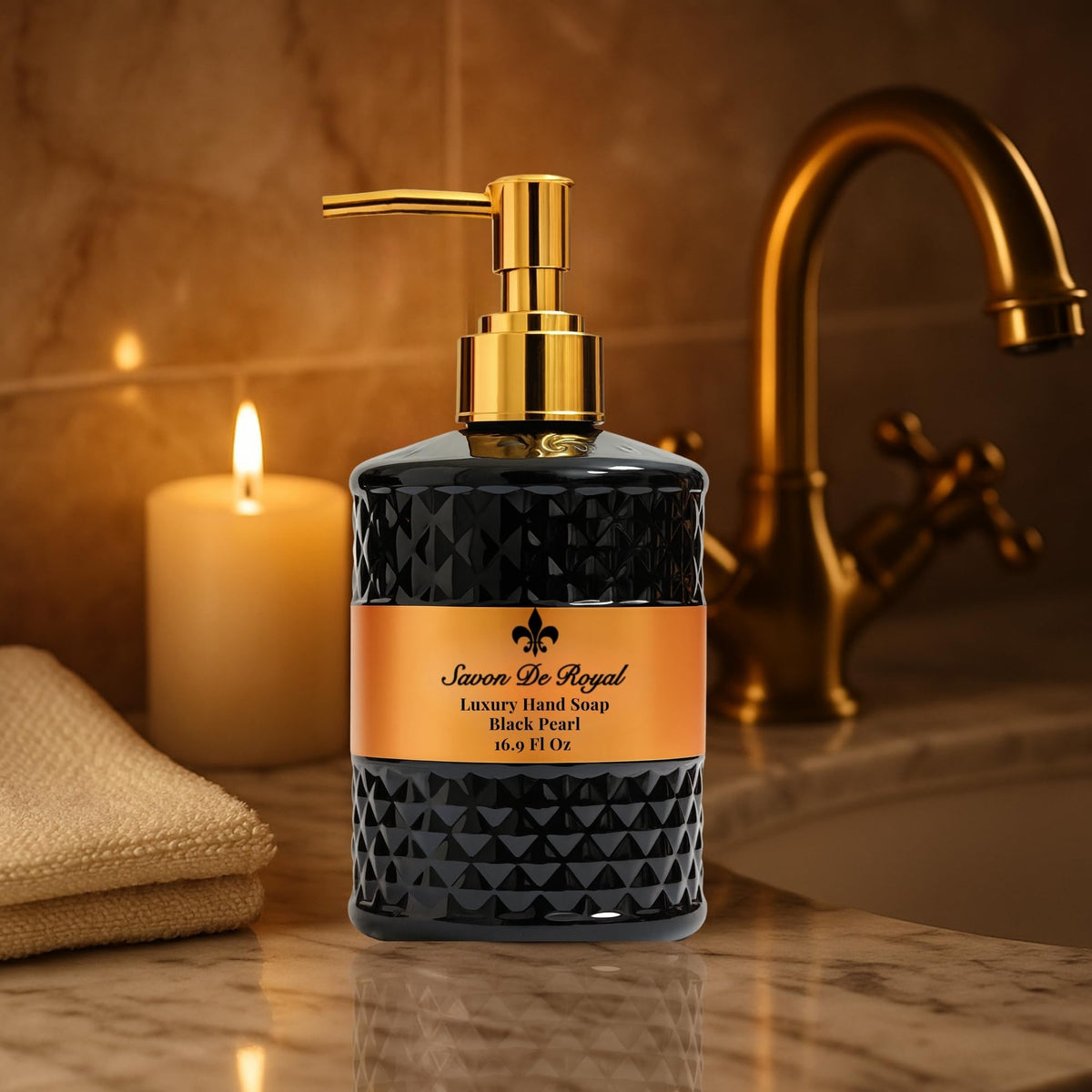 Savon De Royal vanilla orange fragrance close-up highlighting uplifting aroma
