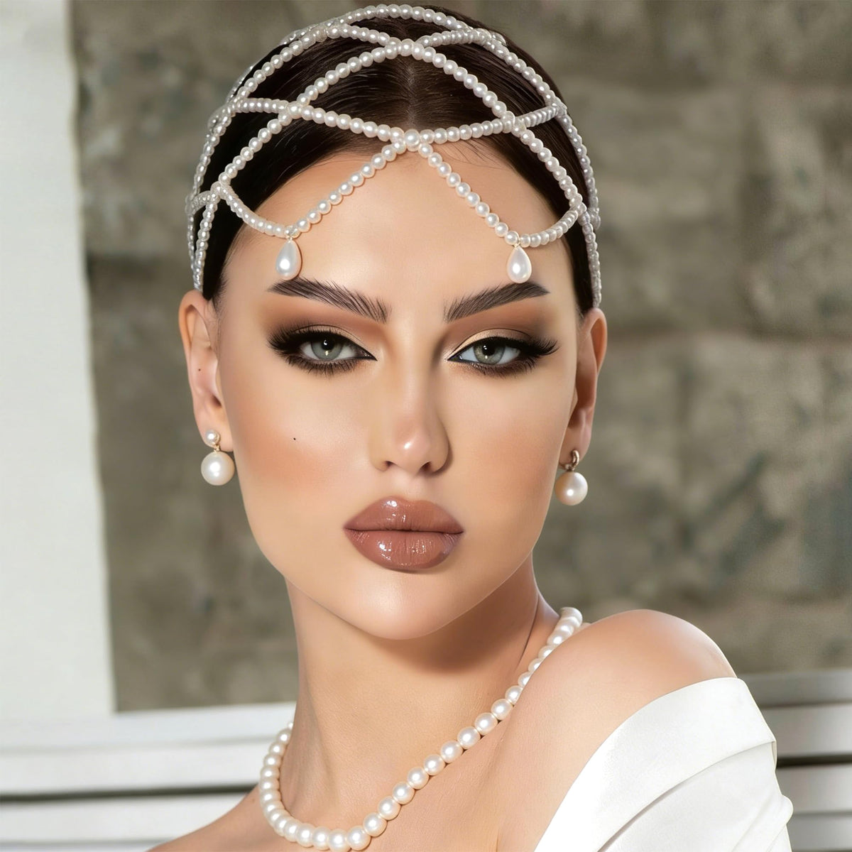 SAWINDA wedding pearl head chain front view for a regal Gatsby-inspired look.