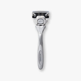 Flip Back Precision Edger on Schick Hydro Razor for crisp lines and reach
