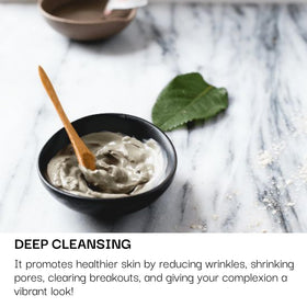 Schizandu Organics bentonite bath texture dissolving in water for spa-like detox.