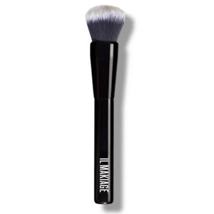 Scinex IL MAKIAGE foundation blending brush 100 in black for seamless makeup application.