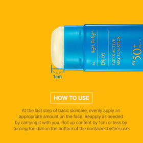 SCINIC Enjoy Super Active Airy Sun Stick test demonstrates durable UV coverage