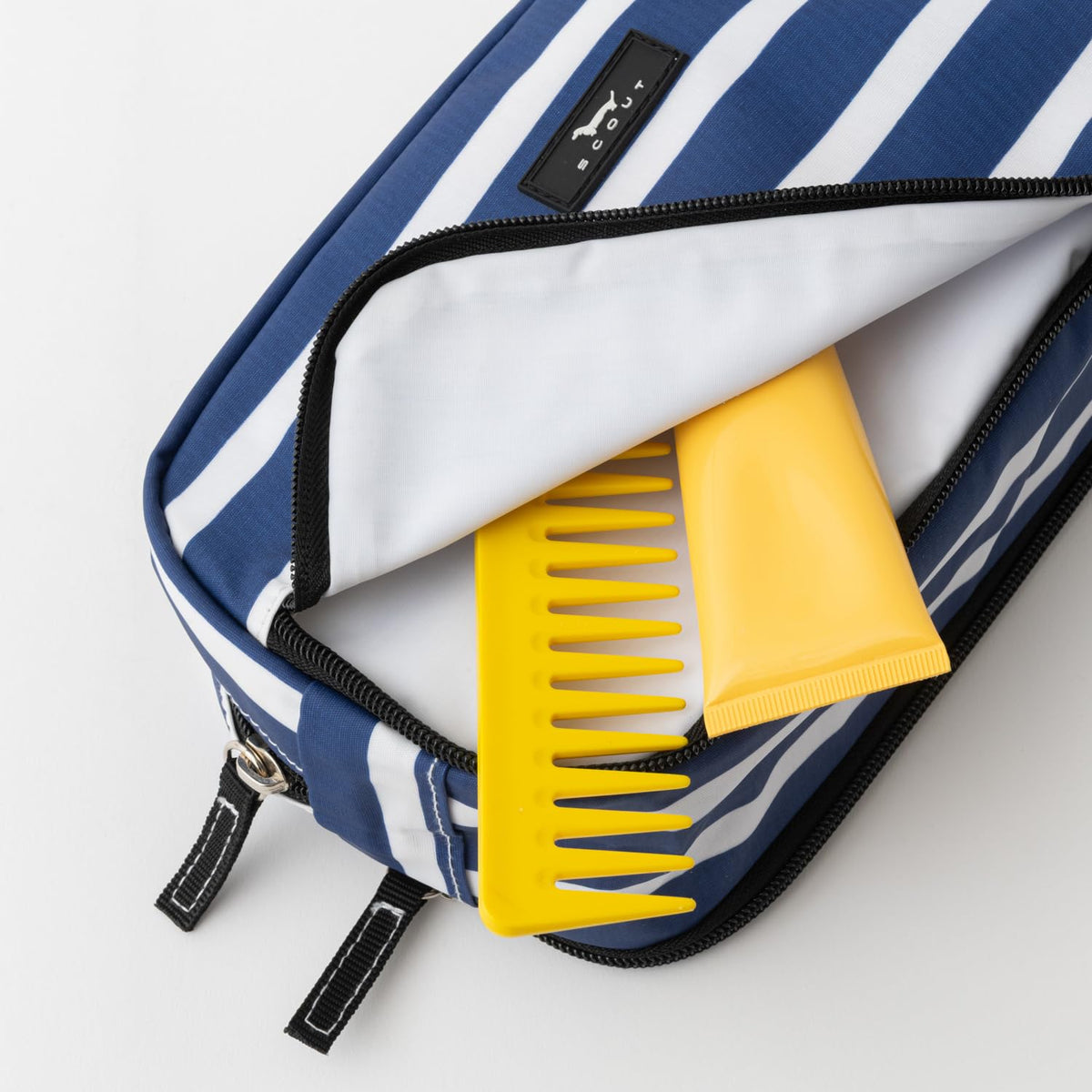 SCOUT 3-Way Toiletry Bag durable construction withstands frequent use