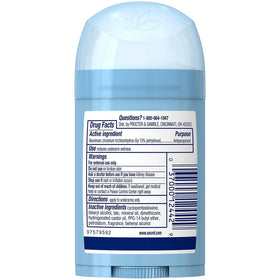 Secret Wide Solid Pwdr Fresh being applied demonstrates easy powder application on the go