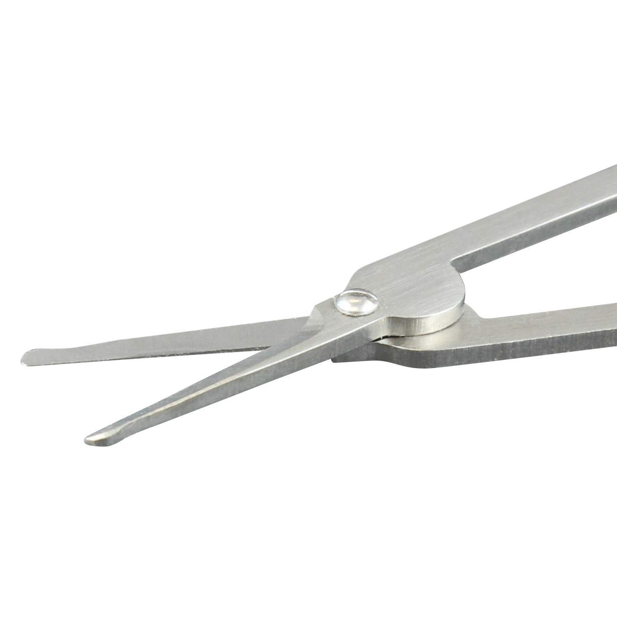 Seki Edge SS-908 nostril scissors provide safe trim around sensitive areas.