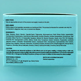 SELEVE Glow Caviar Cream application on hand demonstrating daily use