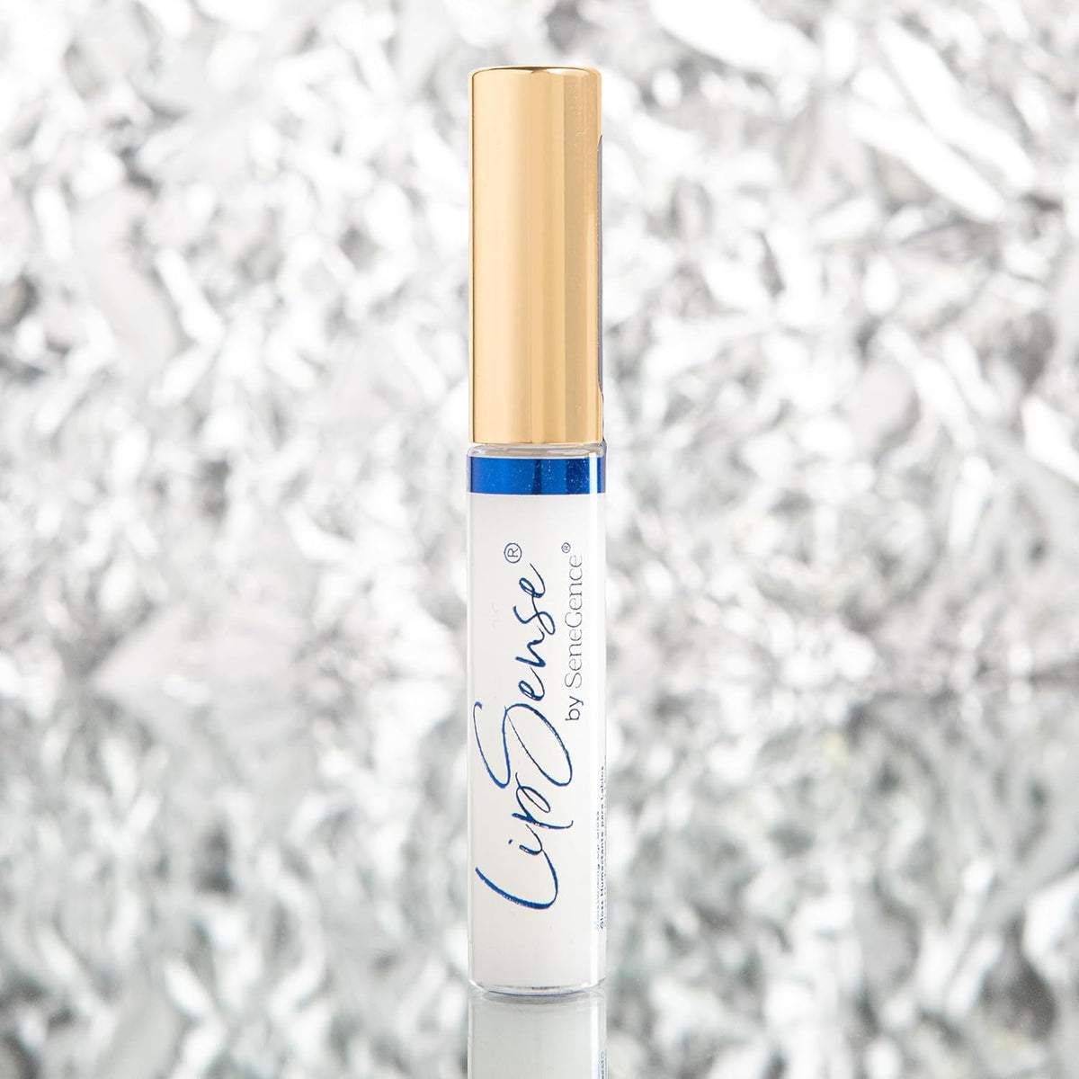 SeneGence LipSense gloss long wear image illustrating all-day moisture and shine
