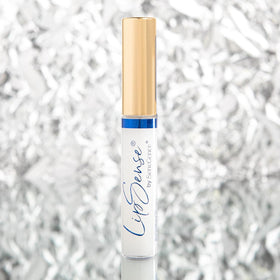 SeneGence LipSense gloss long wear image illustrating all-day moisture and shine