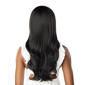 Sensationnel Dashly Wig Jet Black hairline detail with pre-plucked look