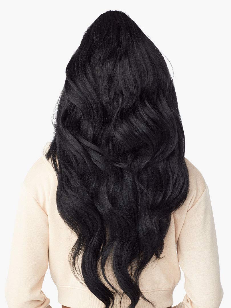 Sensationnel Instant Updown easy transition from day to night looks.