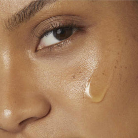 Sente Bio Complete Serum on moisturized skin after application