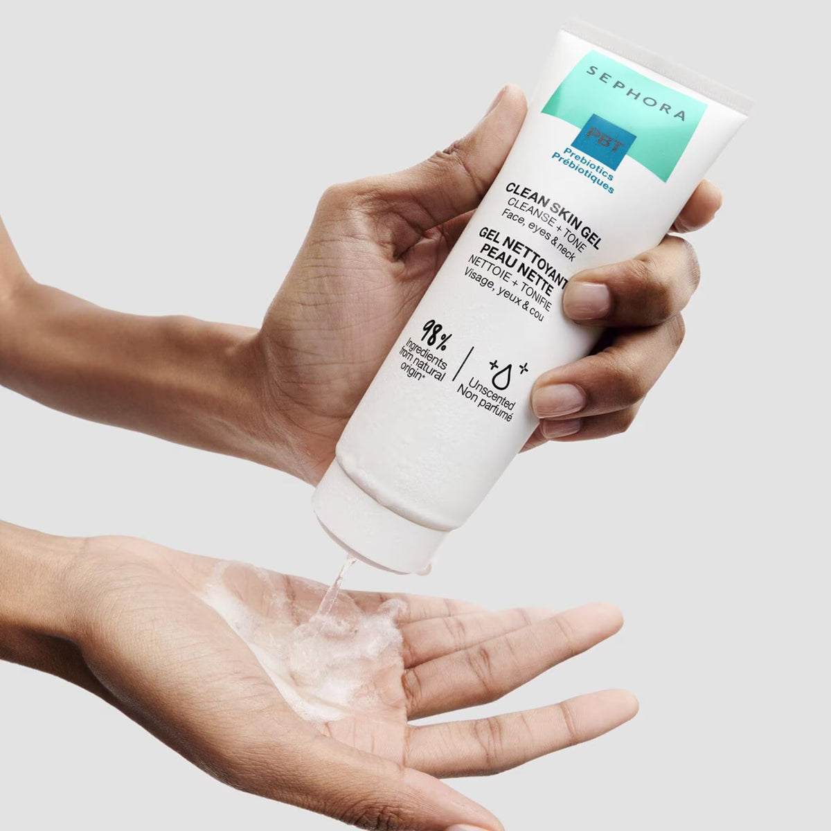 SEPHORA Collection Clean Skin Gel Cleanser gel texture with aloe vera for soothing cleanse.