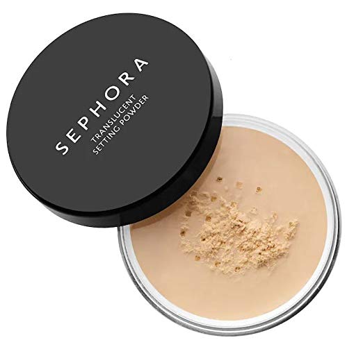 SEPHORA Collection translucent loose setting powder in use to blur texture and control shine.