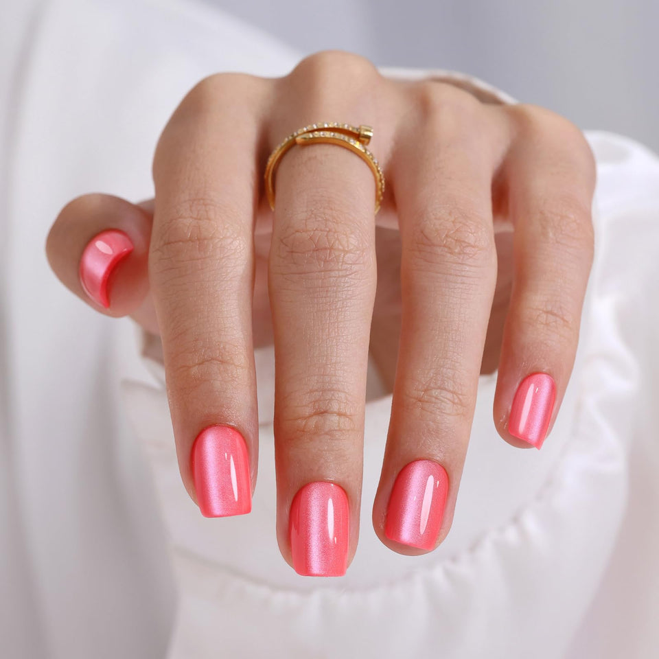 ShangMeng Red Cat Eye Nails Short in watermelon red set for quick manicure and bold color
