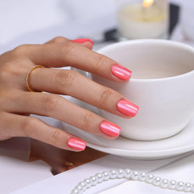 ShangMeng soft gel nails square finish closeup showing natural look and gloss