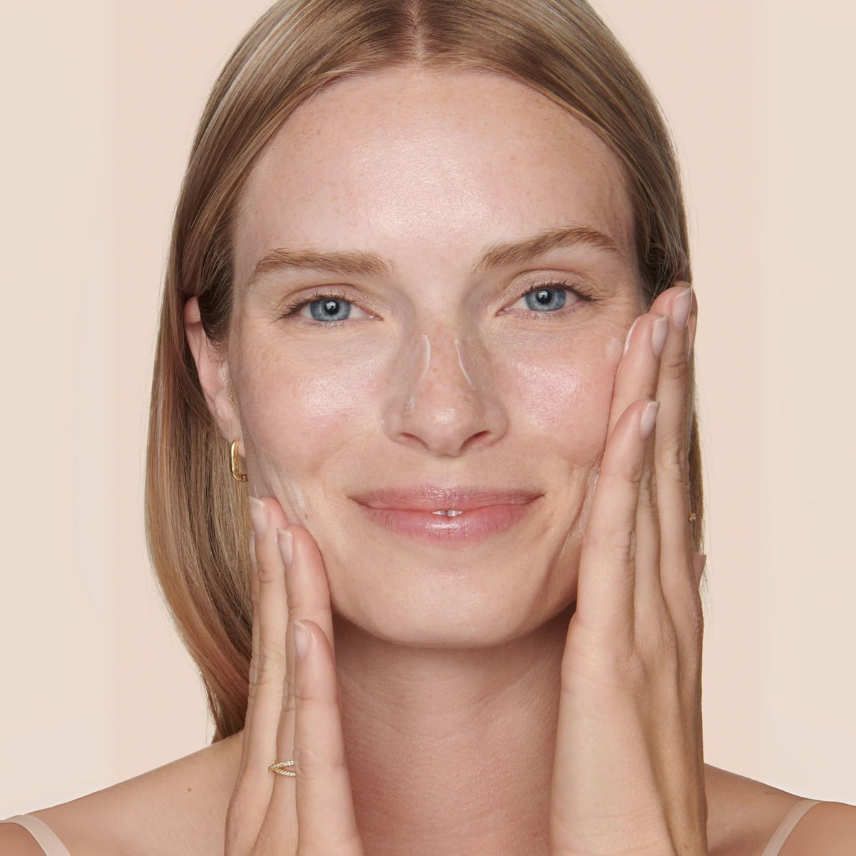 Peptides glow concept for Shani Darden Hydration Peptide Cream
