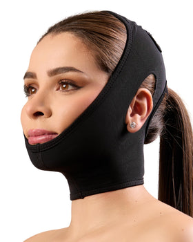Shape Concept 301 chin strap side profile with adjustable fit for swelling management.