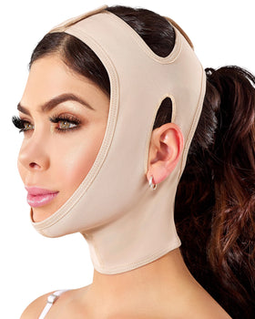 SHAPE CONCEPT 301 chin strap demonstrates strong compression