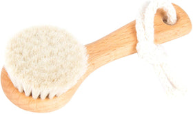 SHASH ergonomic design supports comfortable pressure and control while cleansing.