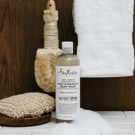 SheaMoisture Acacia Senegal helps seal in moisture during daily wash.