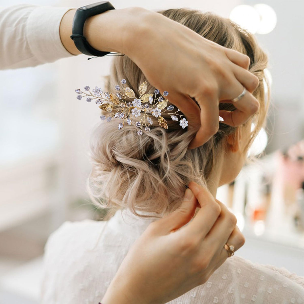 SHEHARUHI gold leaf pearl hair pin adds elegant detail to updos